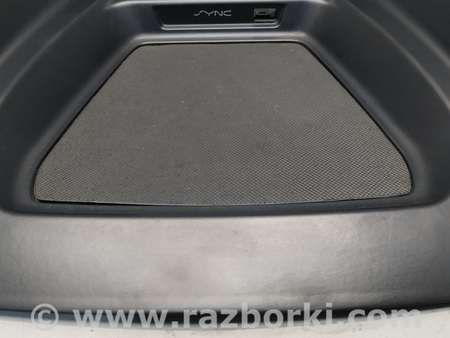 ФОТО Полка накладка верх приборной панели для Ford Escape 3 (01.2012-12.2018) Киев