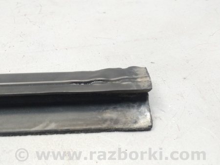 ФОТО Уплотнитель внешний двери передней правой для Ford Focus 1 (07.1998 - 09.2004) Киев
