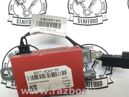 ФОТО Усилитель антенный FM с изолятором для Ford Mondeo 4 (09.2007-08.2014) Киев