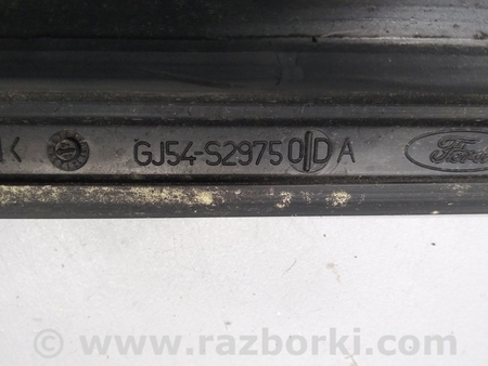 ФОТО Стекло боковое глухое заднее правое для Ford Escape 3 (01.2012-12.2018) Киев