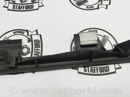 ФОТО Накладка застежка на крышку с динамиком для Ford Mondeo 4 (09.2007-08.2014) Киев