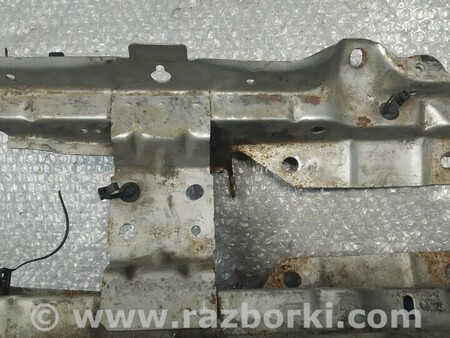ФОТО Опора (кронштейн) полки АКБ для Ford Mondeo 3 (09.2000 - 08.2007) Киев