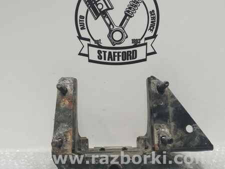 ФОТО Кронштейн (корпус) опоры коробки для Ford Mondeo 3 (09.2000 - 08.2007) Киев