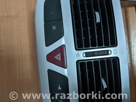 ФОТО Накладка торпедо для Peugeot 307 Киев