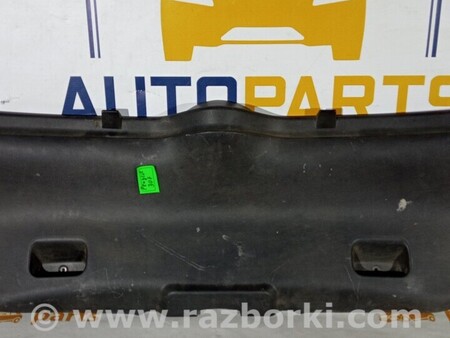 ФОТО Накладка крышки багажника для Peugeot 307 Киев