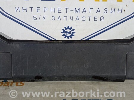 ФОТО Накладка крышки багажника для Peugeot 407 Киев
