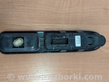ФОТО Переключатель дворников для Peugeot 207 Киев