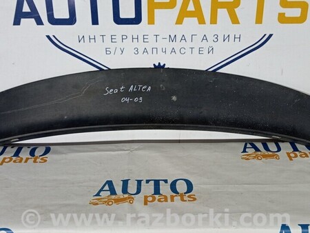 ФОТО Пластик под лобовое стекло для Seat Altea Киев