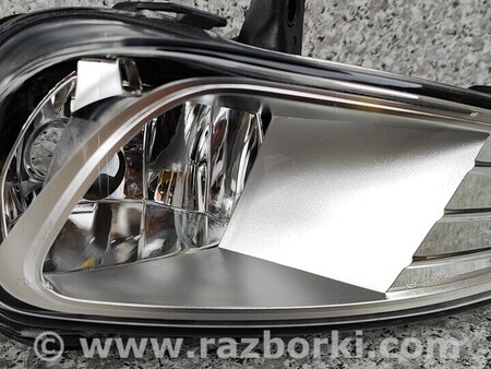 ФОТО Противотуманная фара для Mercedes-Benz Actros Киев