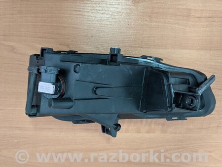 ФОТО Противотуманная фара для Mercedes-Benz Actros Киев