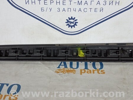 ФОТО Молдинг двери для Volkswagen Arteon (17-...) Киев