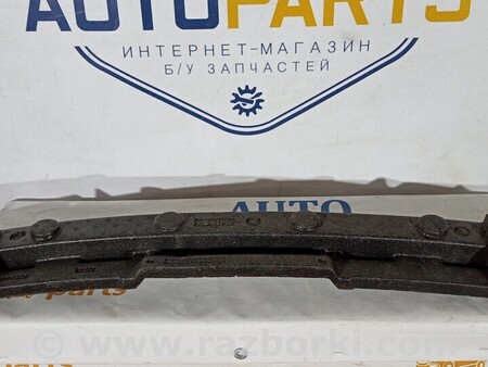 ФОТО Наполнитель бампера для Toyota Auris E180 (08.2012-03.2018) Киев