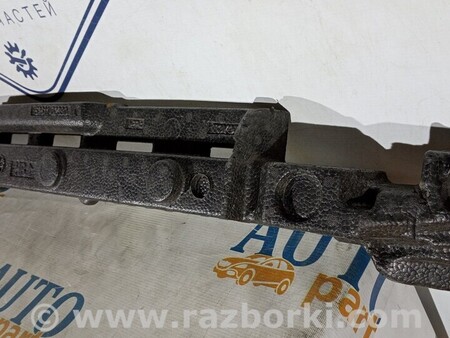 ФОТО Наполнитель бампера для Toyota Auris E180 (08.2012-03.2018) Киев