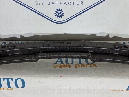 ФОТО Наполнитель бампера для Toyota Auris E180 (08.2012-03.2018) Киев