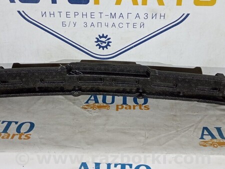 ФОТО Наполнитель бампера для Toyota Auris E180 (08.2012-03.2018) Киев