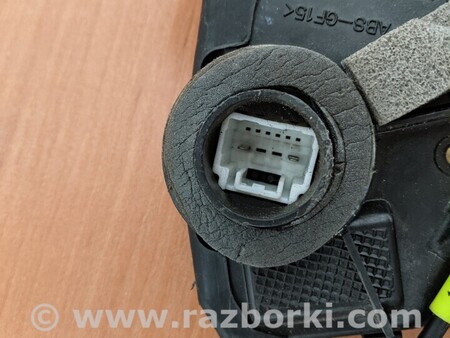ФОТО Замок двери для Toyota Avensis T250 (02.2003-10.2009) Киев