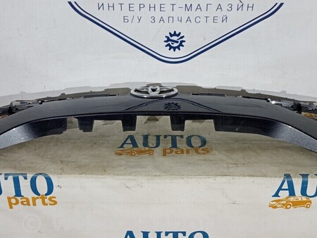 ФОТО Накладка крышки багажника для Toyota Avensis T270 (10.2008-12.2012) Киев