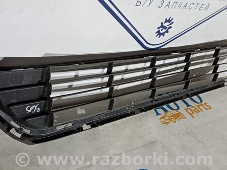ФОТО Решетка бампера для Toyota Avensis T270 (10.2008-12.2012) Киев