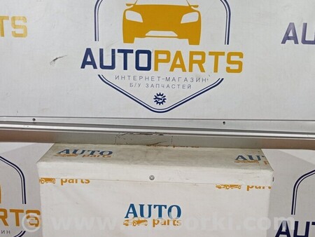 ФОТО Накладка порога для Toyota Avensis T270 (10.2008-12.2012) Киев