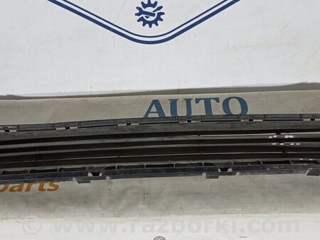 ФОТО Решетка бампера для Toyota Avensis T270 (10.2008-12.2012) Киев