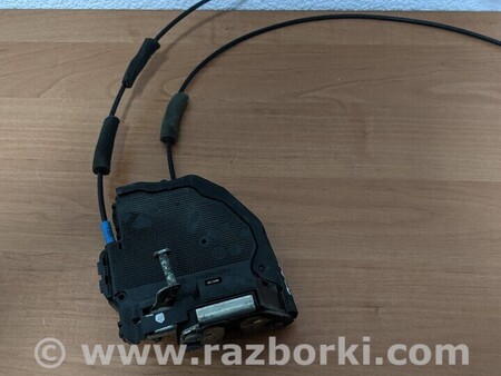 ФОТО Замок двери для Toyota Avensis T270 (10.2008-12.2012) Киев