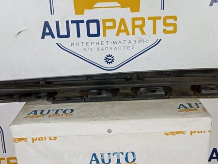 ФОТО Накладка порога для Toyota Avensis T29 (15-18) Киев