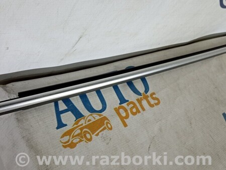 ФОТО Уплотнитель двери для Seat Arona KJ7 (17-...) Киев