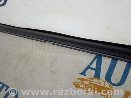 ФОТО Уплотнитель двери для Opel Astra K (15-21) Киев