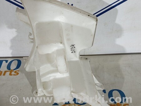 ФОТО Бачок омывателя для Toyota Auris E180 (08.2012-03.2018) Киев