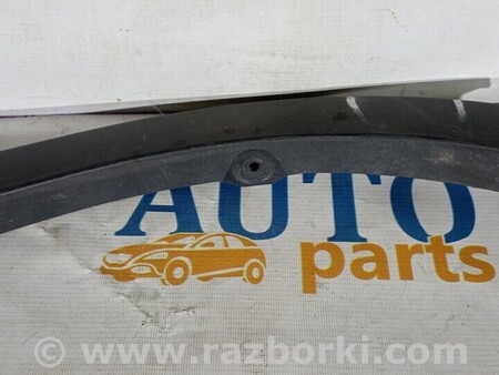 ФОТО Молдинг переднего бампера для Toyota Auris E180 (08.2012-03.2018) Киев