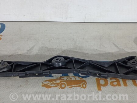 ФОТО Кронштейн крыла для Ford C-Max Mk1, Mk2 Киев