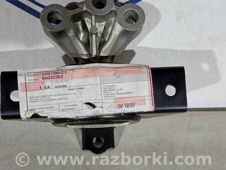 ФОТО Подушка двигателя для Chevrolet Aveo 3 T300 (10.2011-09.2015) Киев
