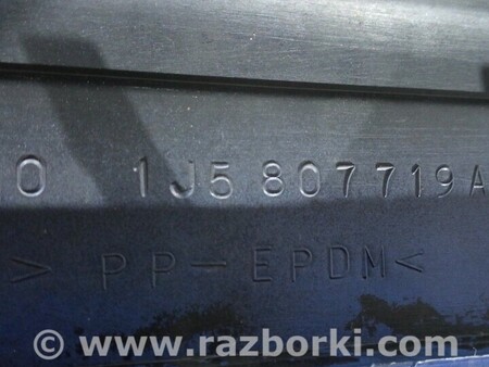 ФОТО Молдинг переднего бампера для Volkswagen Bora A4 (08.1998-01.2005) Киев