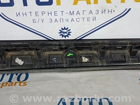 ФОТО Молдинг двери для Volvo XC60 Киев