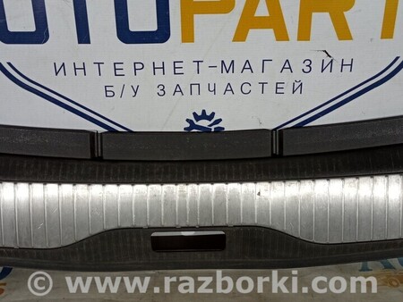 ФОТО Накладка порога для Opel Zafira Киев