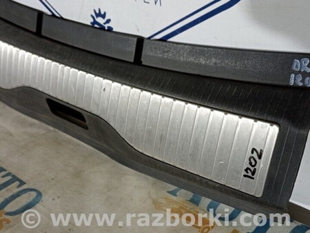ФОТО Накладка порога для Opel Zafira Киев