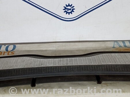 ФОТО Накладка порога для Opel Zafira Киев