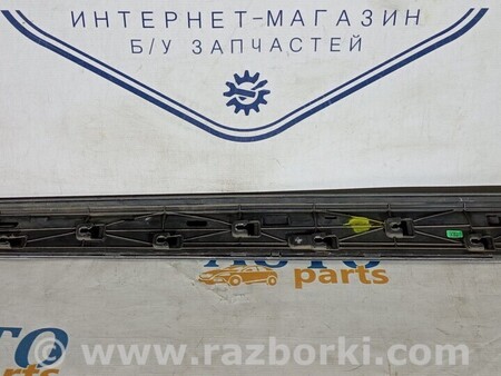 ФОТО Молдинг двери для Skoda Superb Киев