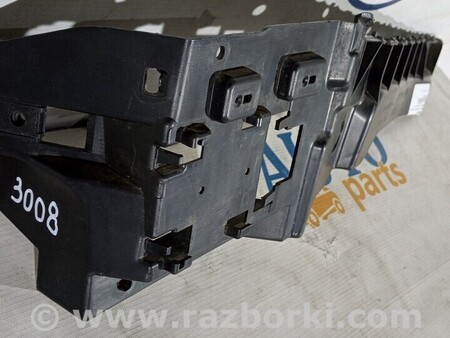 ФОТО Кронштейн крыла для Land Rover Range Rover Sport Киев
