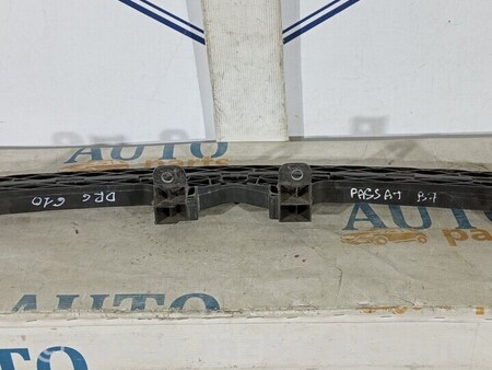 ФОТО Кронштейн бампера для Volkswagen Passat B7 (09.2010-06.2015) Киев
