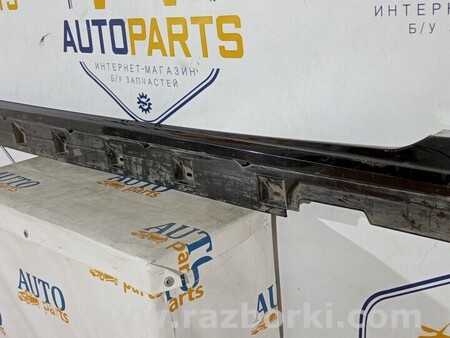 ФОТО Накладка порога для Volkswagen Passat B8 (07.2014-...) Киев