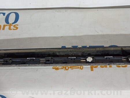 ФОТО Молдинг двери для Volkswagen Passat B8 (07.2014-...) Киев