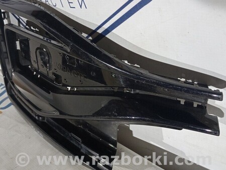 ФОТО Решетка бампера для Volkswagen Passat B8 (07.2014-...) Киев