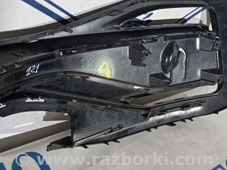 ФОТО Решетка бампера для Volkswagen Passat B8 (07.2014-...) Киев