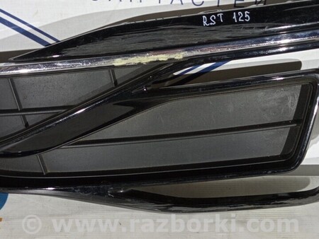 ФОТО Решетка бампера для Volkswagen Passat B8 (07.2014-...) Киев
