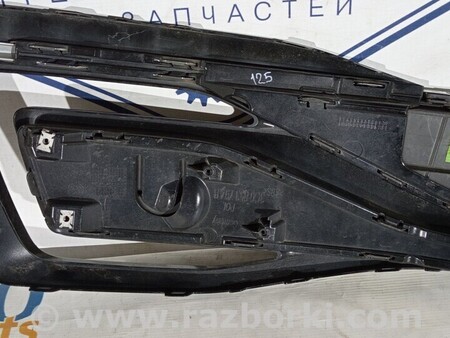 ФОТО Решетка бампера для Volkswagen Passat B8 (07.2014-...) Киев