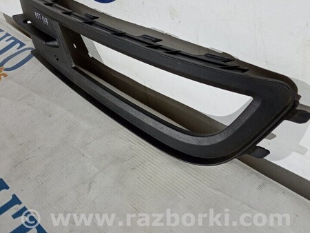 ФОТО Решетка бампера для Volkswagen Passat B8 (07.2014-...) Киев