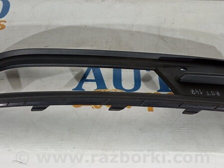 ФОТО Решетка бампера для Volkswagen Passat B8 (07.2014-...) Киев