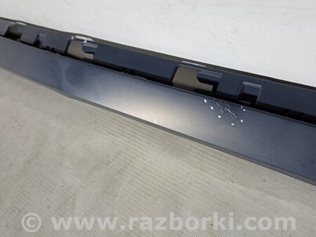 ФОТО Молдинг двери для Volkswagen Passat B8 (07.2014-...) Киев