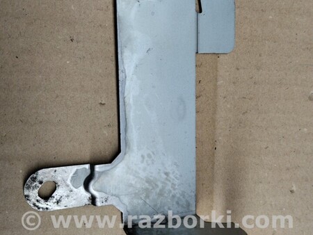 ФОТО Кронштейн крыла для Mazda 2 DE (2007-2015) Киев